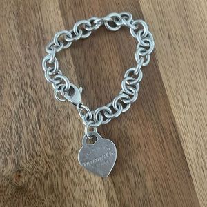 Authentic Tiffany charm bracelet (heart)